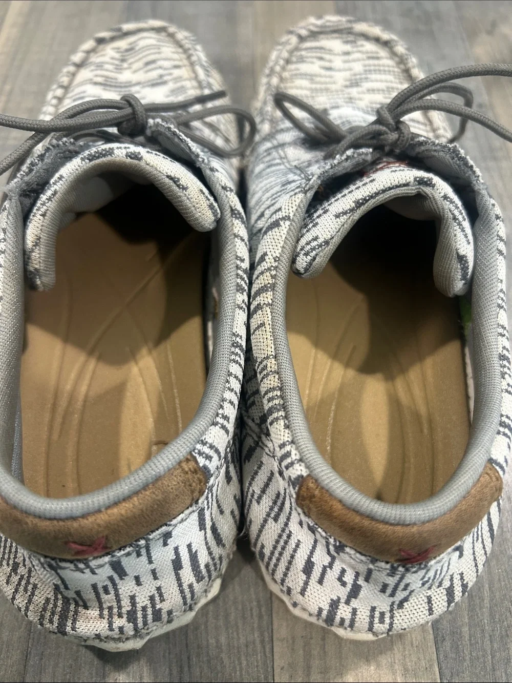 Twisted X Men's Knit Lace-Up Loafers in White and Gray